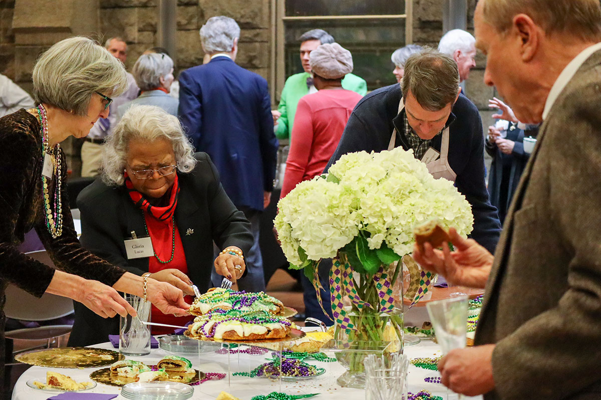 Annual-Meeting-Mardi-Gras-Sunday-003